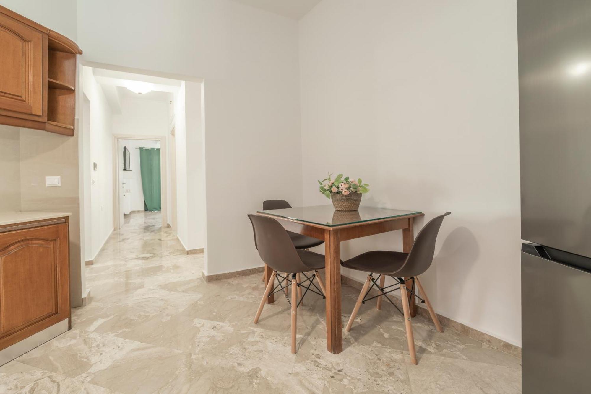 Neon 2Br Luxurious Central Apt Heraklion Exterior foto
