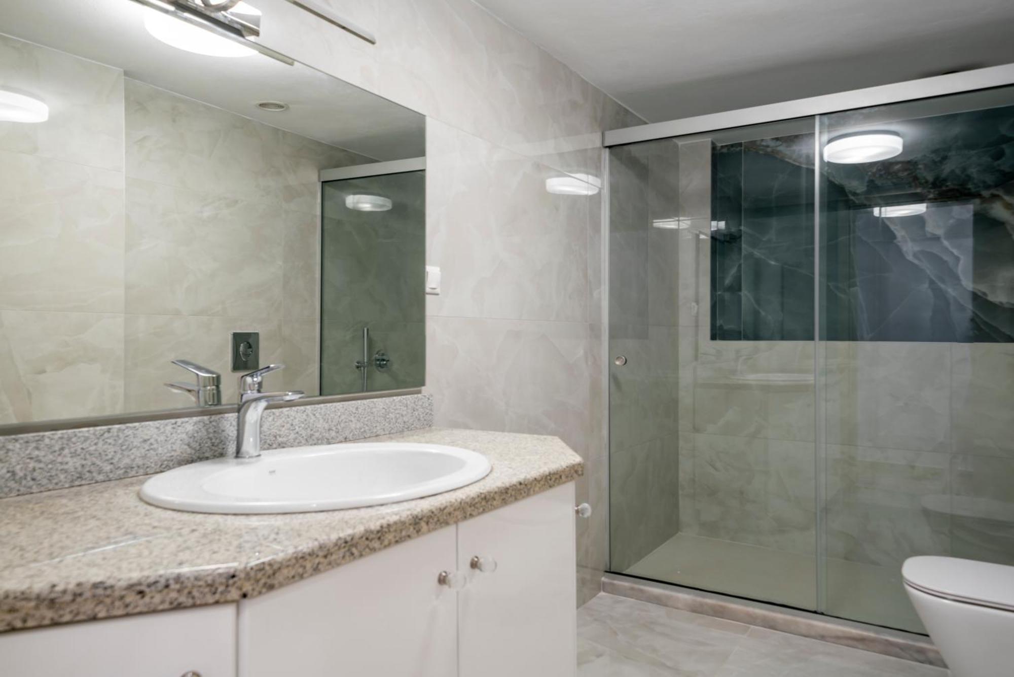Neon 2Br Luxurious Central Apt Heraklion Exterior foto