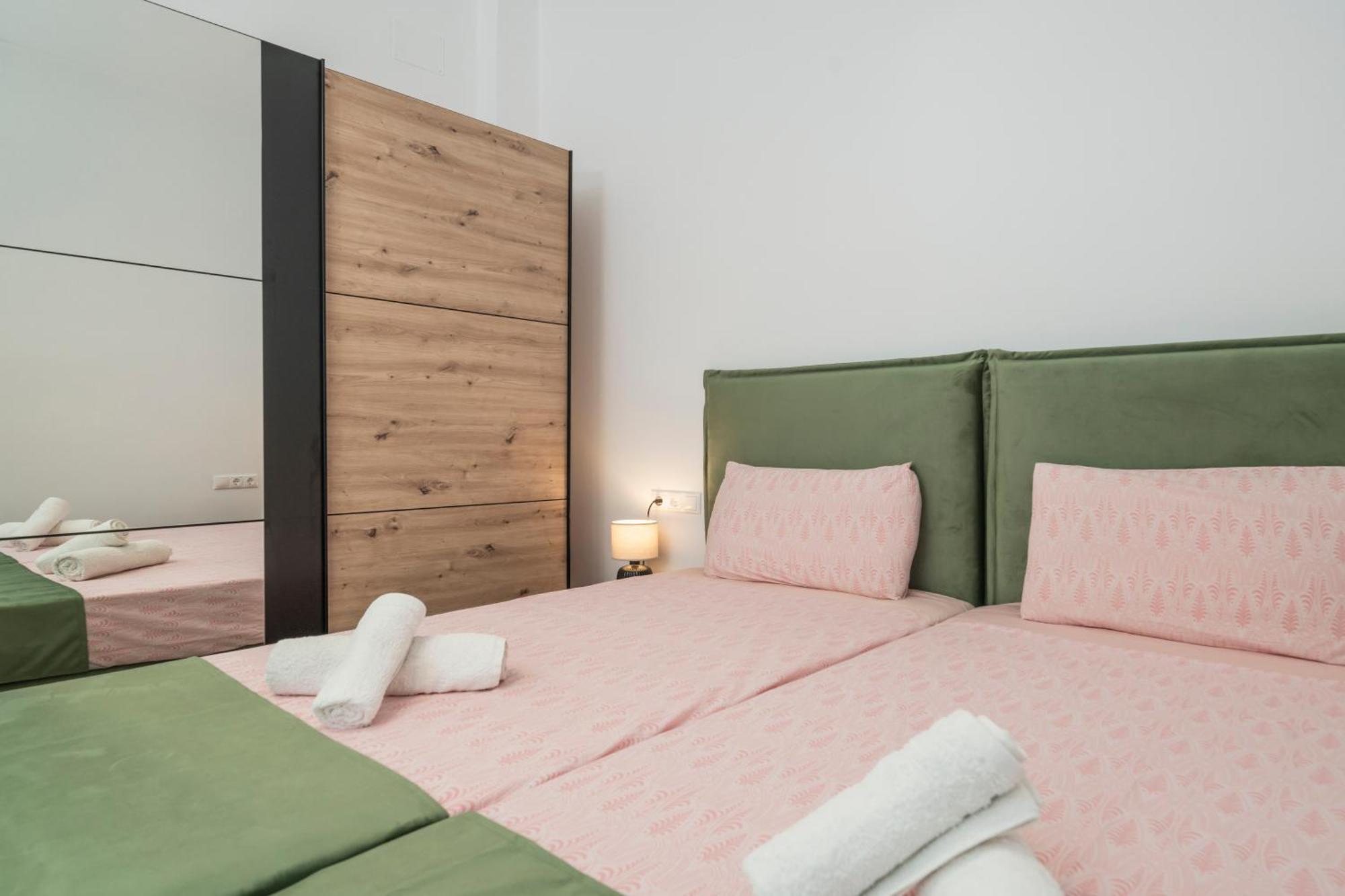 Neon 2Br Luxurious Central Apt Heraklion Exterior foto