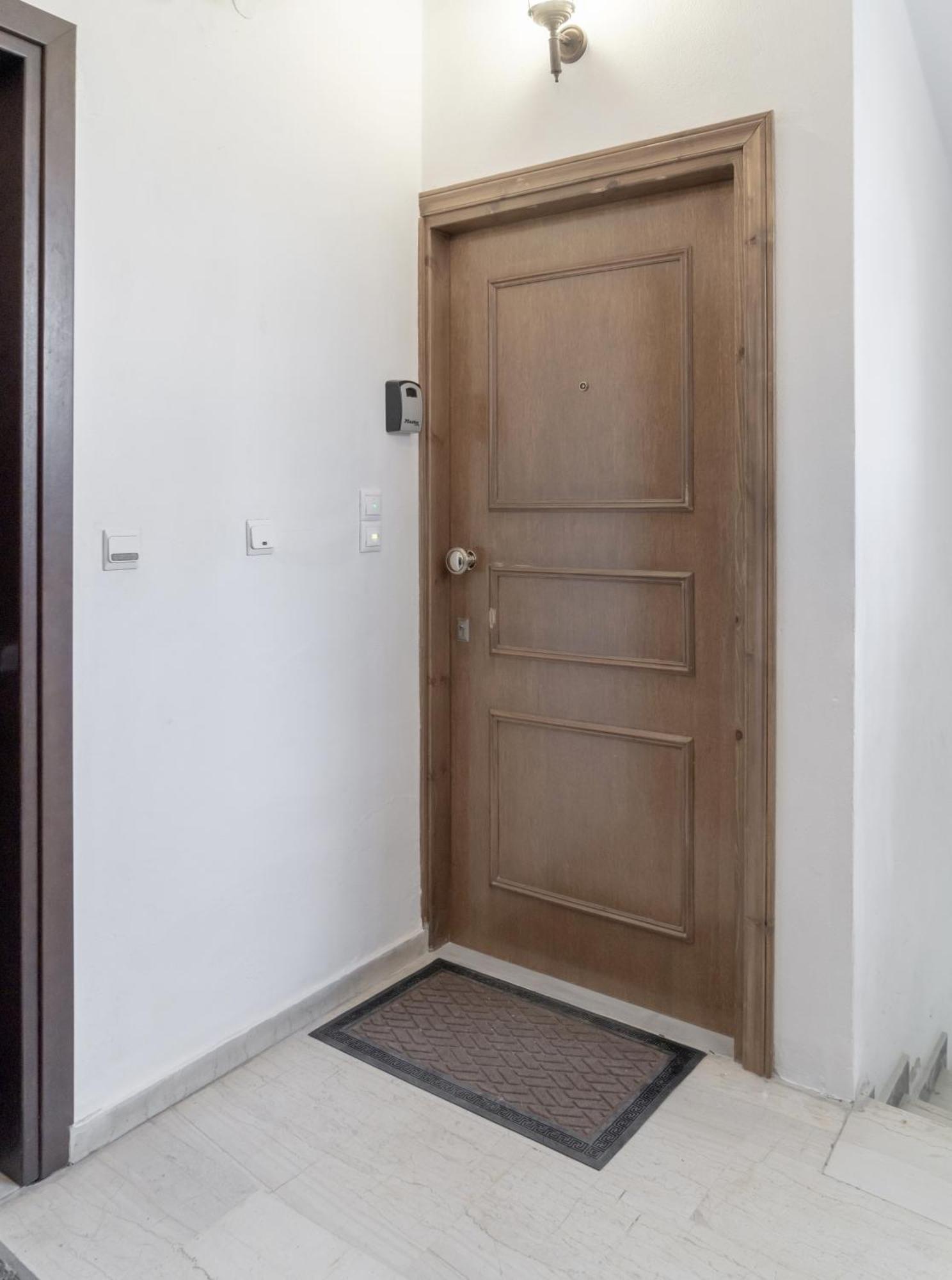 Neon 2Br Luxurious Central Apt Heraklion Exterior foto